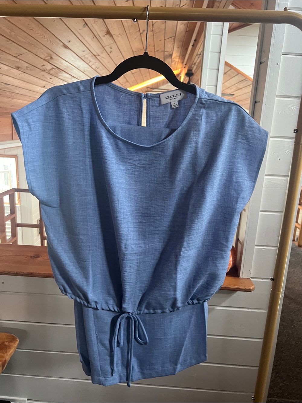 Gilli Lightweight Chambray-Blue Drawstring cropped top with pants set